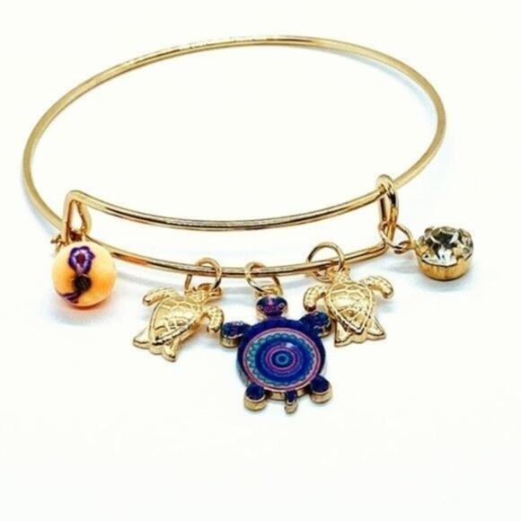 Beaded Sea Turtle Charm Colorful Bangle Bracelet - Picture 4 of 5